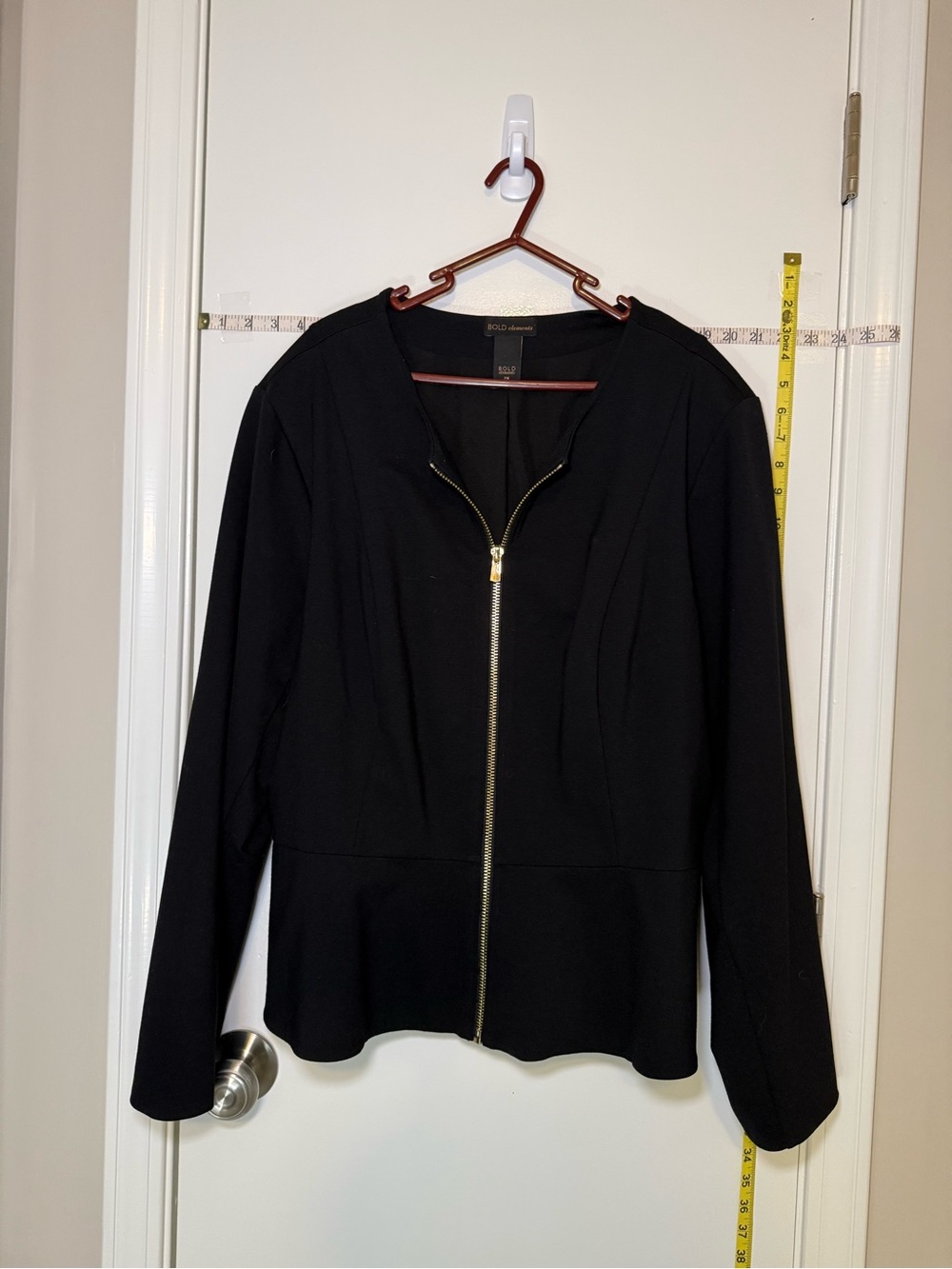 BOLD elements Black Zip-Front Peplum Blazer